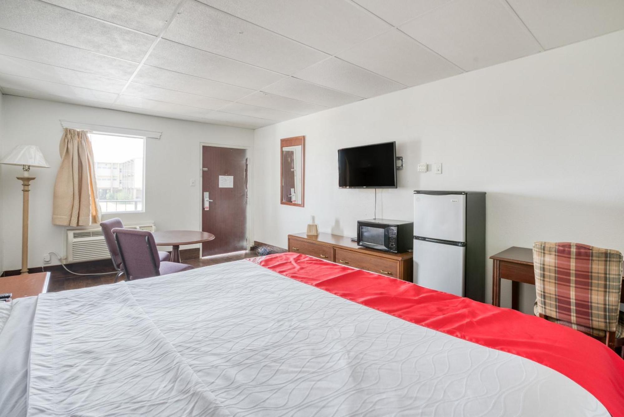Oyo Hotel San Antonio Lackland Air Force Base West Eksteriør billede
