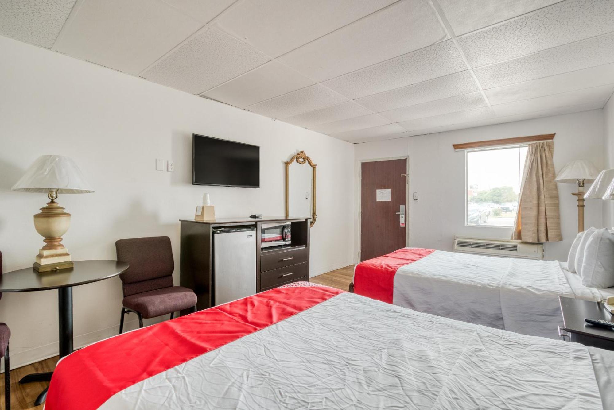 Oyo Hotel San Antonio Lackland Air Force Base West Eksteriør billede